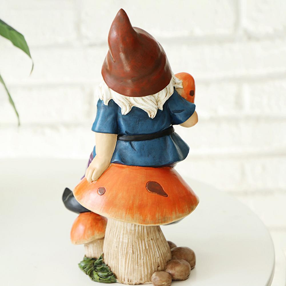 Nain de Jardin Souriant sur son Champignon